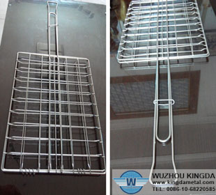 BBQ grill with wire net