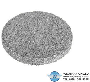 Sintered stainless steel filter disc