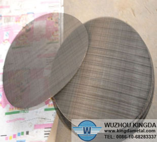 Stainless steel woven mesh filter disc