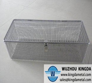 Wire medical sterilizing basket