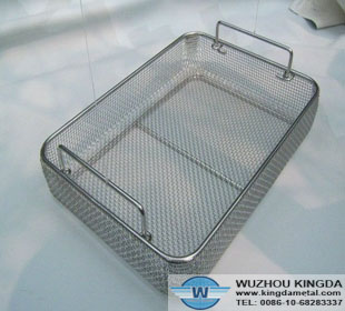 Wire mesh sterilizing trays